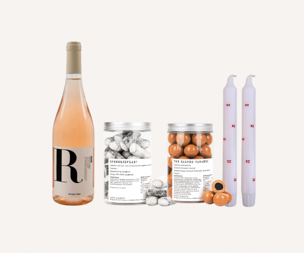 Tillykke til dig - gave med sødt, salt og lys