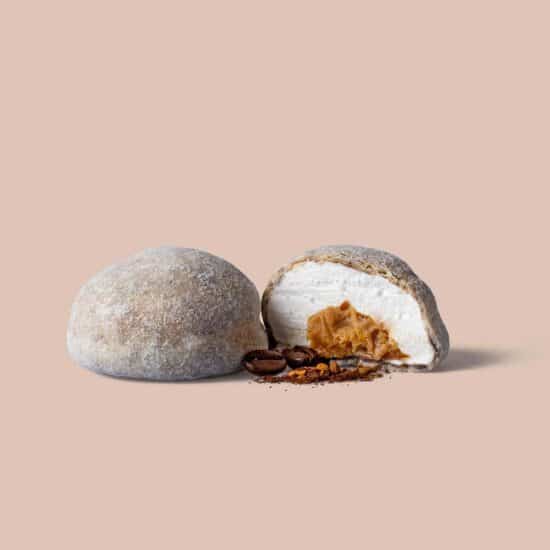 1 stk. flowpack, karamel fyldte skumfiduser, kaffe og hvid chokolade - The Mallows