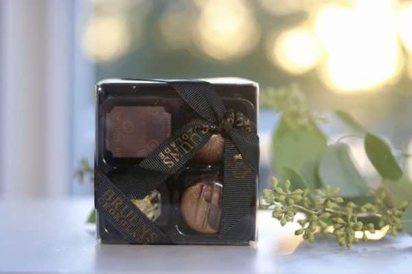 IMG_7488 (1) 4 stk. fyldte chokolader - Bruuns Chokolade